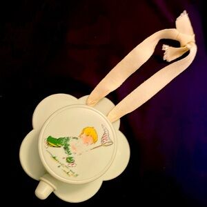 RN - Vintage Swiss 1960s children’s music box plays “Frere Jacques”